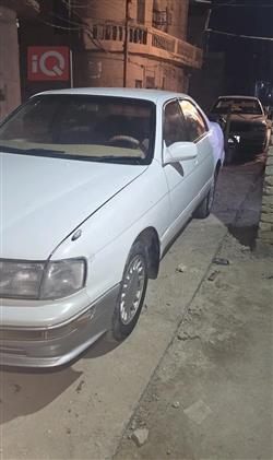 تۆیۆتا کراون